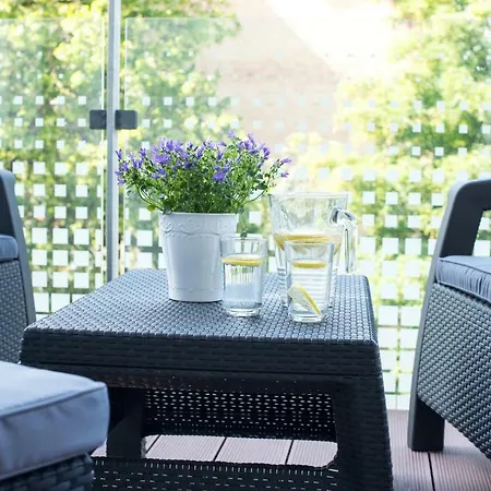 Apartment Lato Solna 11c Z Garazem *