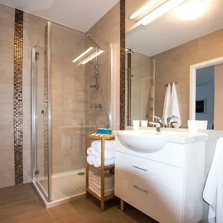 Apartment Lato Solna 11c Z Garazem *