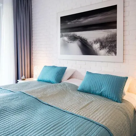 Lato Solna 11c Z Garazem Apartman Kołobrzeg