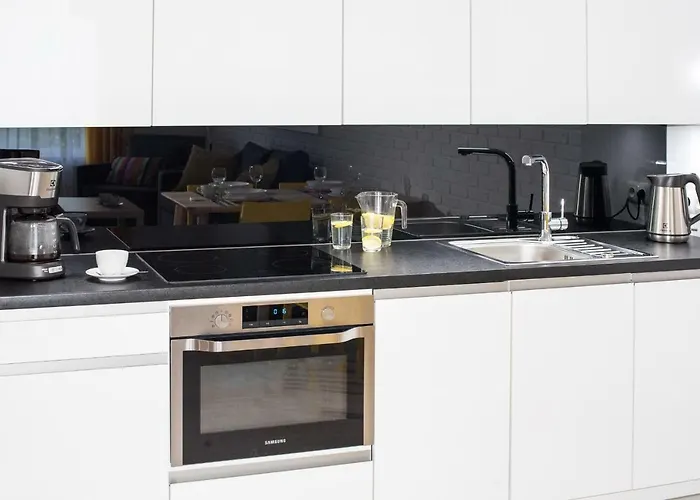 Lato Solna 11c Z Garazem Apartman *