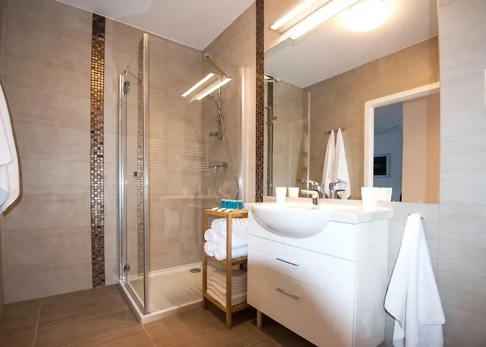 Apartman Lato Solna 11c Z Garazem *